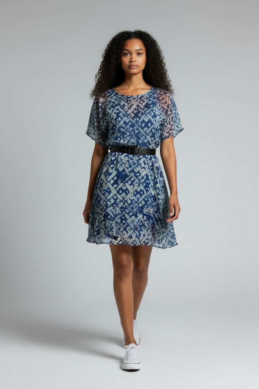Robe courte en pagne Adiré - Murmure d'Indigo